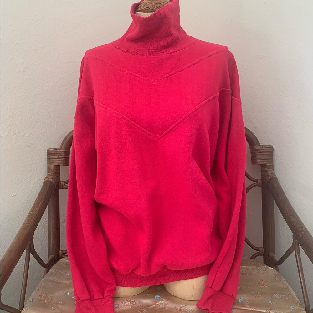 VINTAGE 80s turtleneck